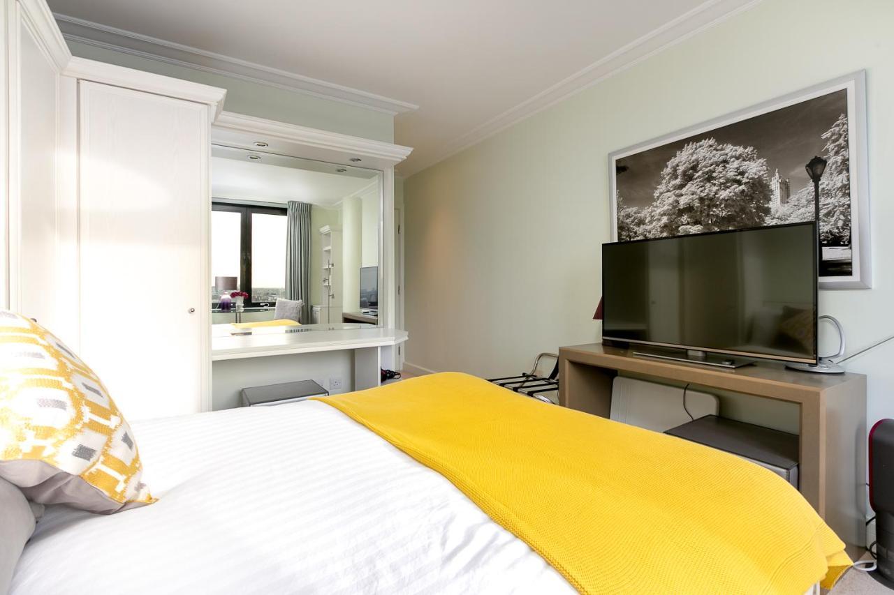 Point West Apartments Londres Exterior foto