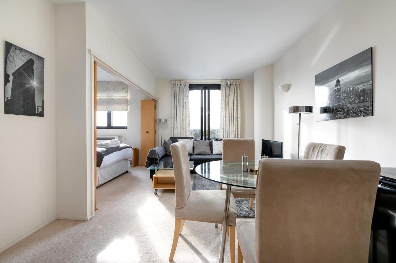 Point West Apartments Londres Exterior foto